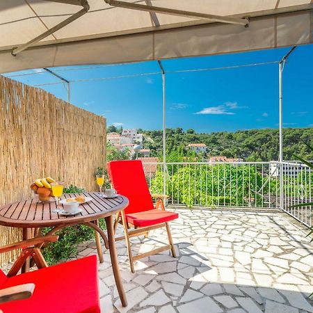 Cozy New Flat For 2 Or 3 Apartment Hvar Town Luaran gambar
