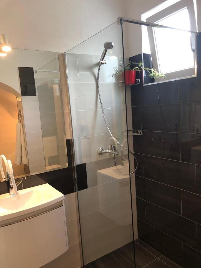 Cozy New Flat For 2 Or 3 Apartment Hvar Town Luaran gambar