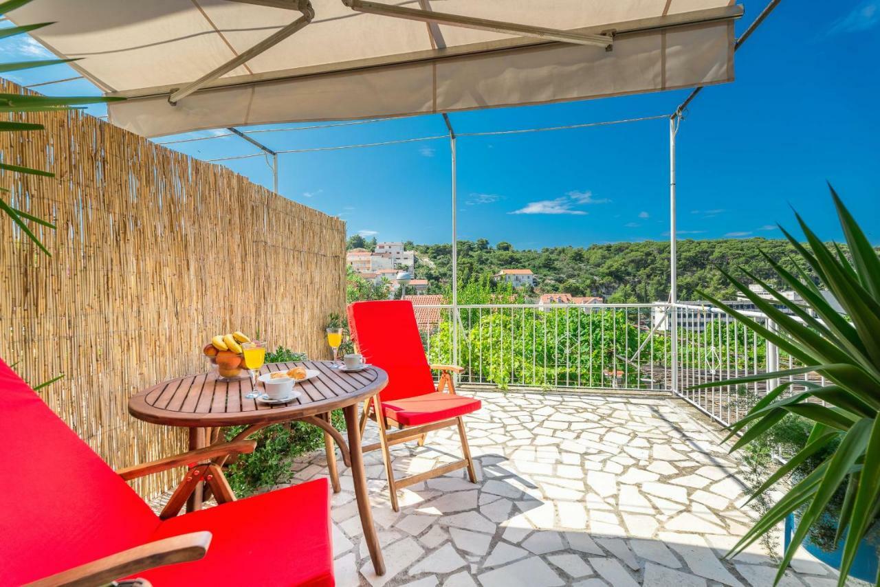 Cozy New Flat For 2 Or 3 Apartment Hvar Town Luaran gambar