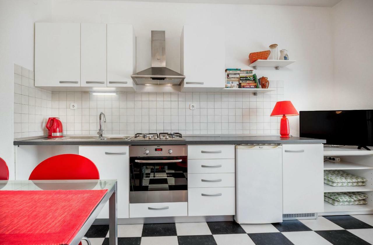 Cozy New Flat For 2 Or 3 Apartment Hvar Town Luaran gambar