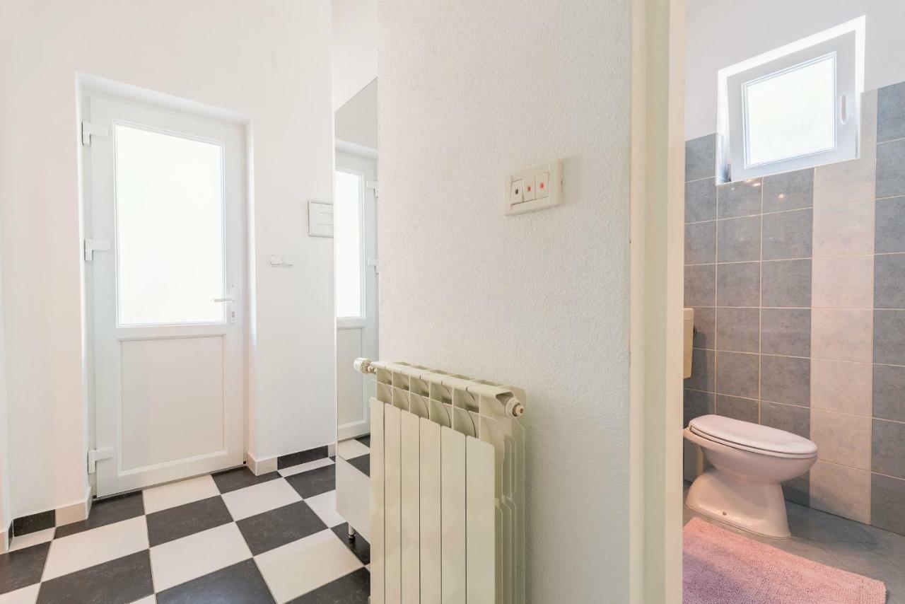Cozy New Flat For 2 Or 3 Apartment Hvar Town Luaran gambar